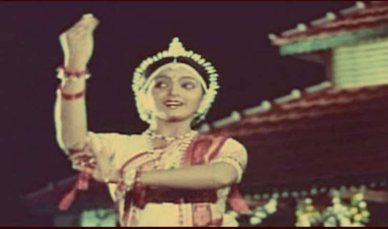 Movie Nurture:Swarnakamalam