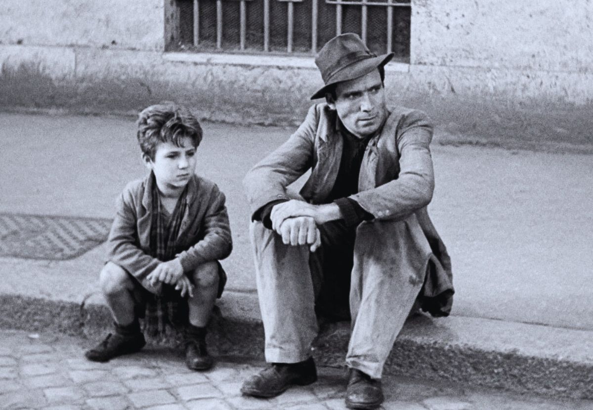 Movie Nurture:विटोरियो डी सिका की 'बाइसिकल थीव्स': इतालवी नवयथार्थवाद (Neorealism) की एक उत्कृष्ट कृति
